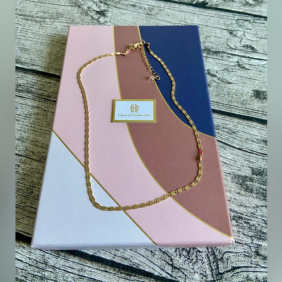 New, In box. Beautiful golden chain necklace. Adjustable length. - Picture 4 of 9